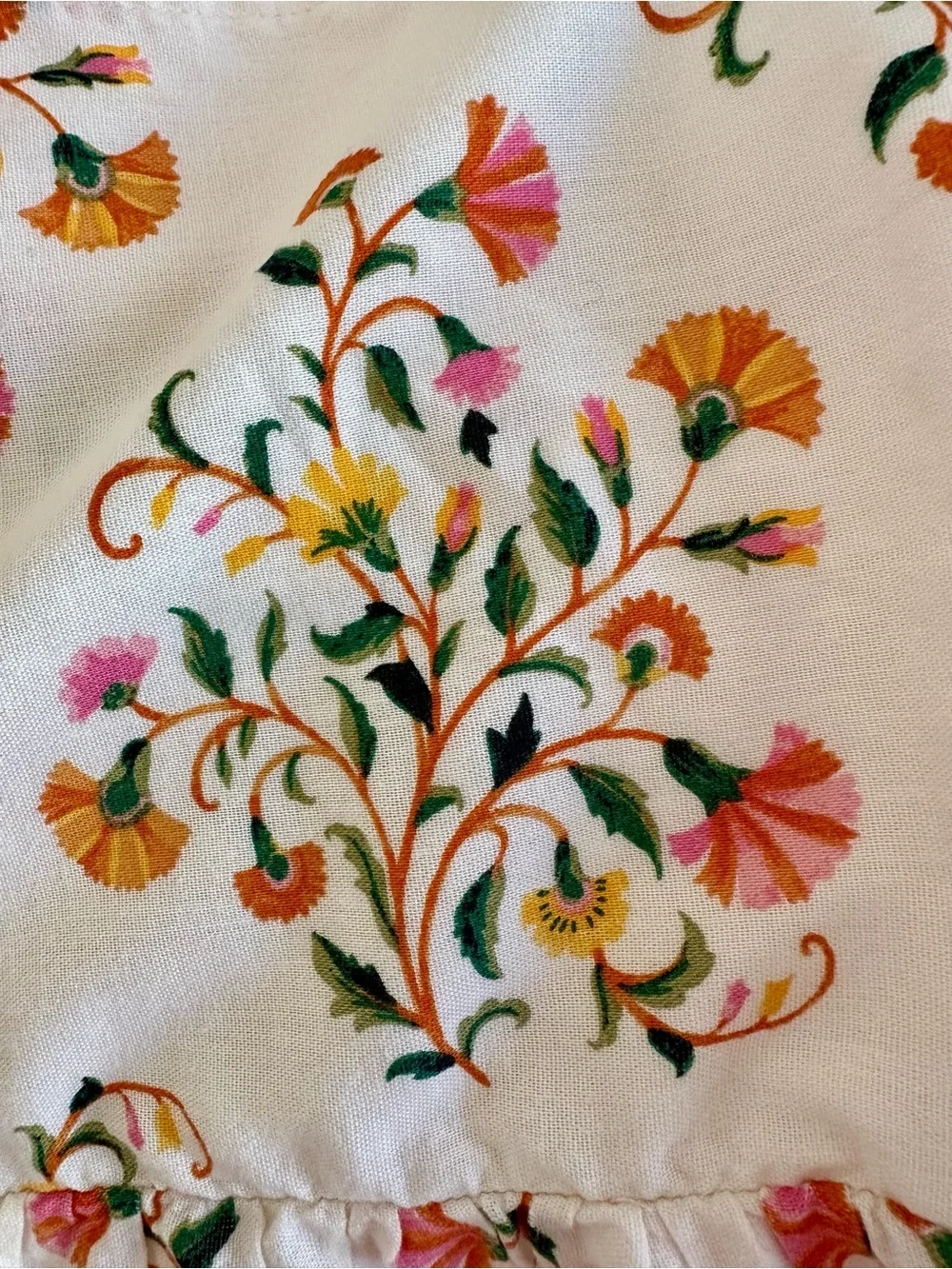 Old Navy Girls Dress XS Sleeveless Tiered Floral Sleeveless Cream Garden Girl
